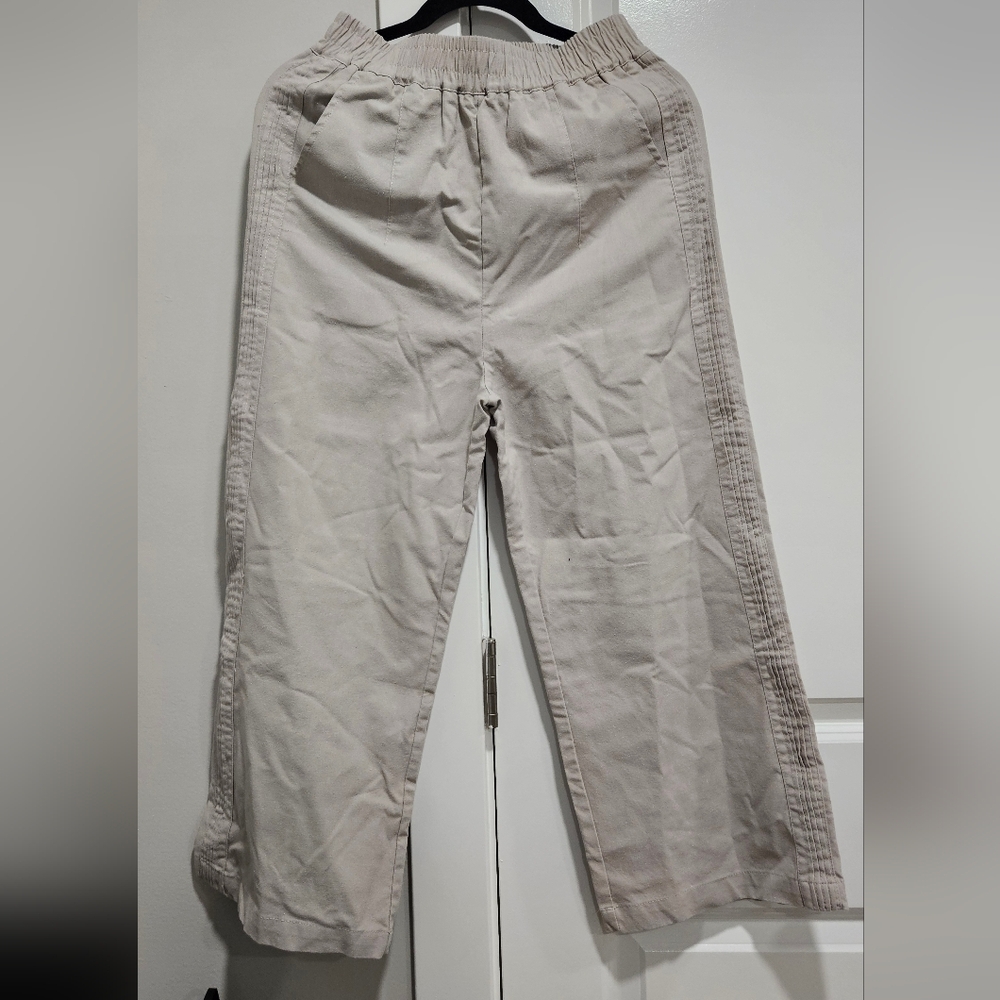 Women’s Cropped Linen Pants